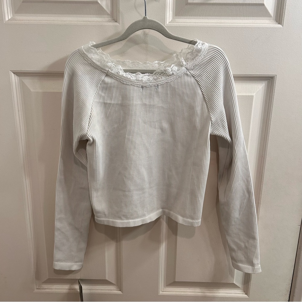 Truce White Ribbed Long Sleeve Top with Lace Trim